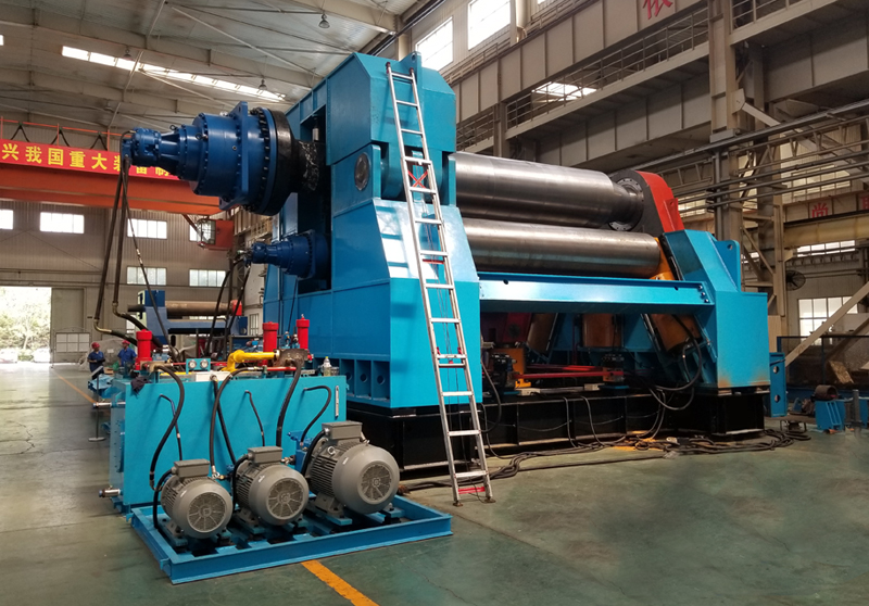 W12SNC四輥卷板機(jī)